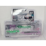Greenlight 1:64 True Romance – Cadillac Eldorado Convertible 1974 with C30 1972 & Heavy Duty Car Hauler GREEN MACHINE